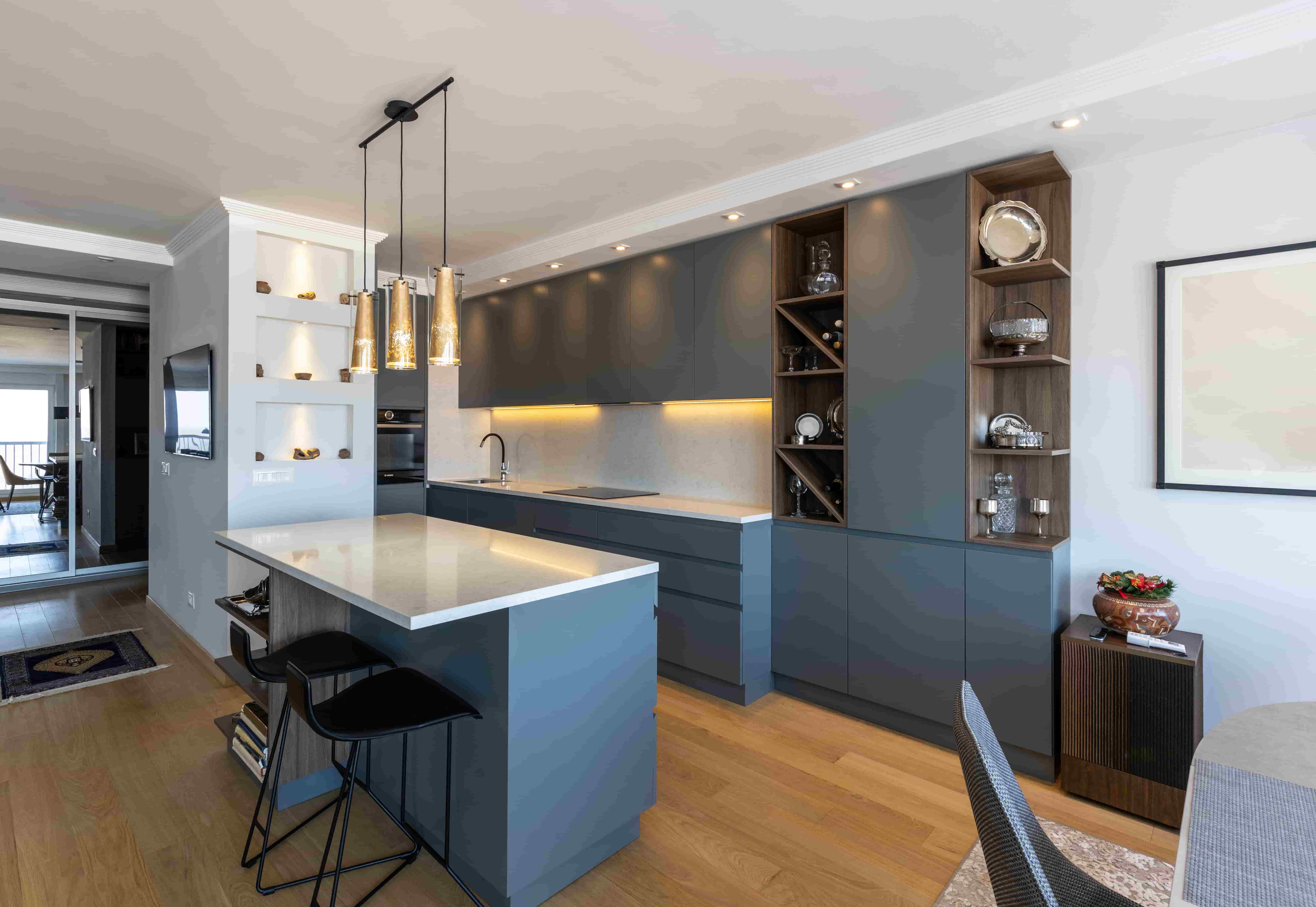 Kitchen cabinet painting